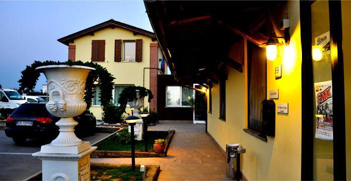 Locanda Del Lupo Faenza Kültér fotó